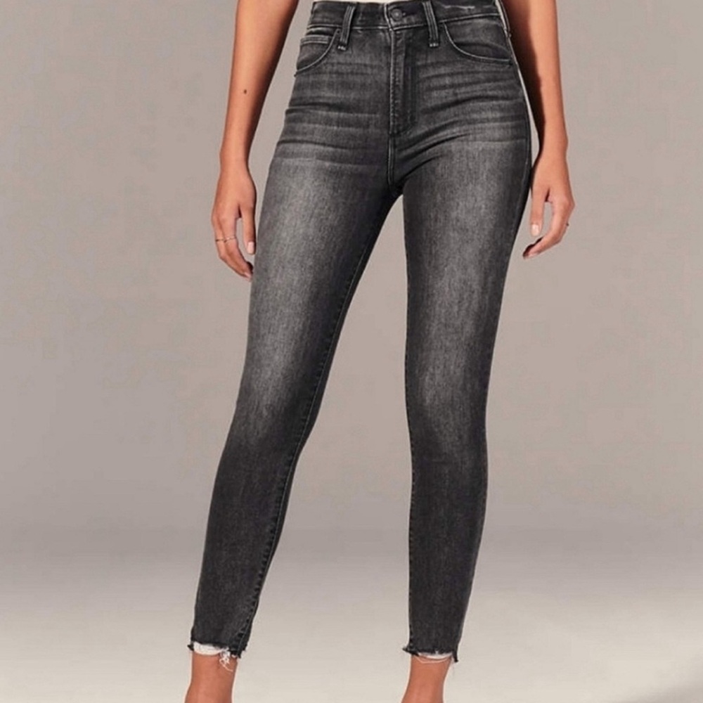Abercrombie & Fitch The Super Skinny Ankle High Rise Jeans